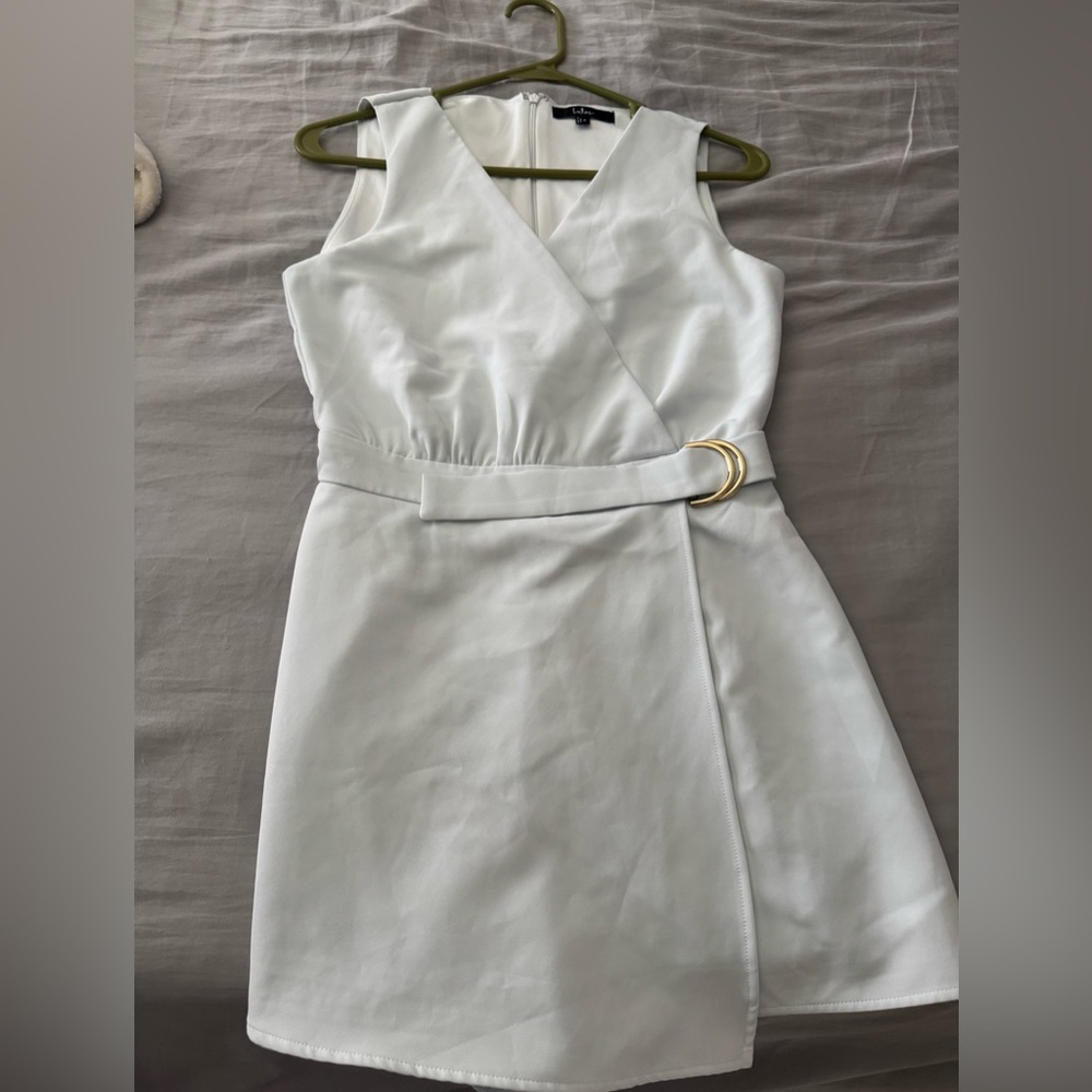 Lulu’s blue tint leeveless romper